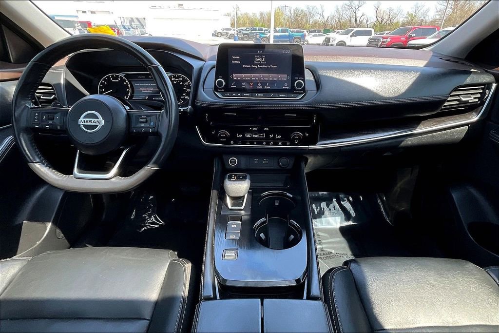 Used 2021 Nissan Rogue SL image 15