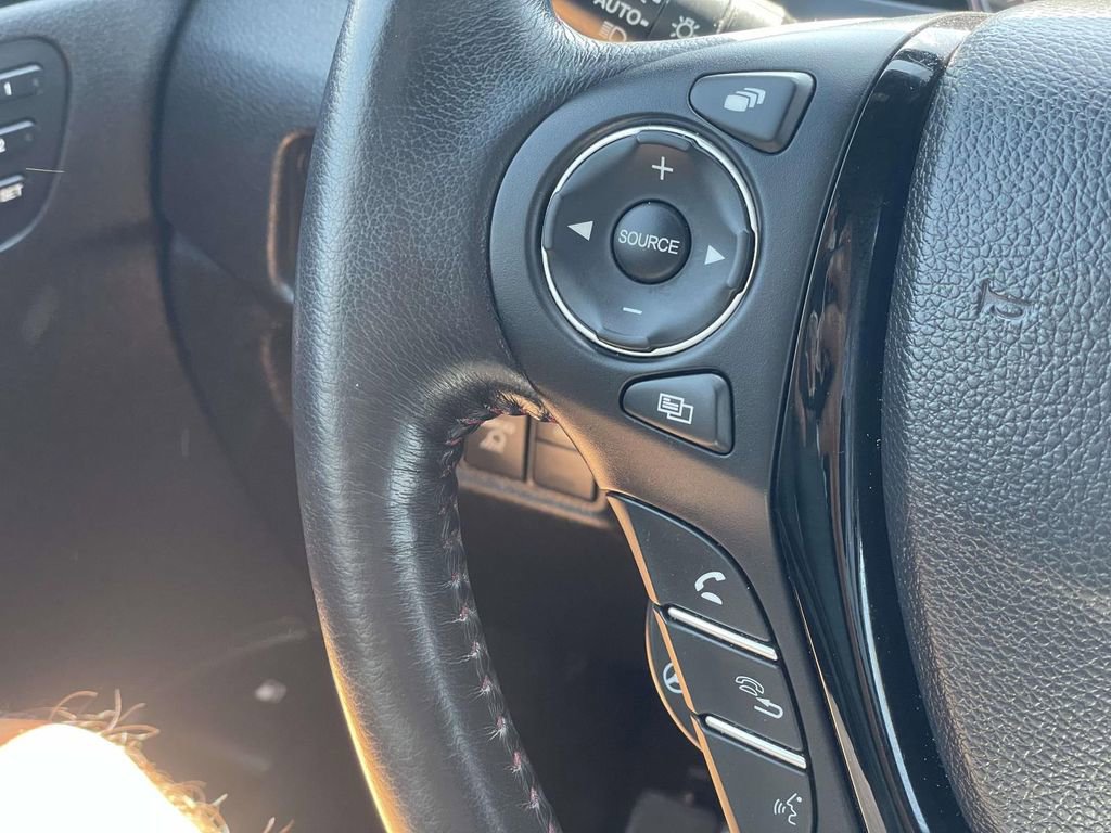 Used 2018 Honda Ridgeline Black Edition image 9