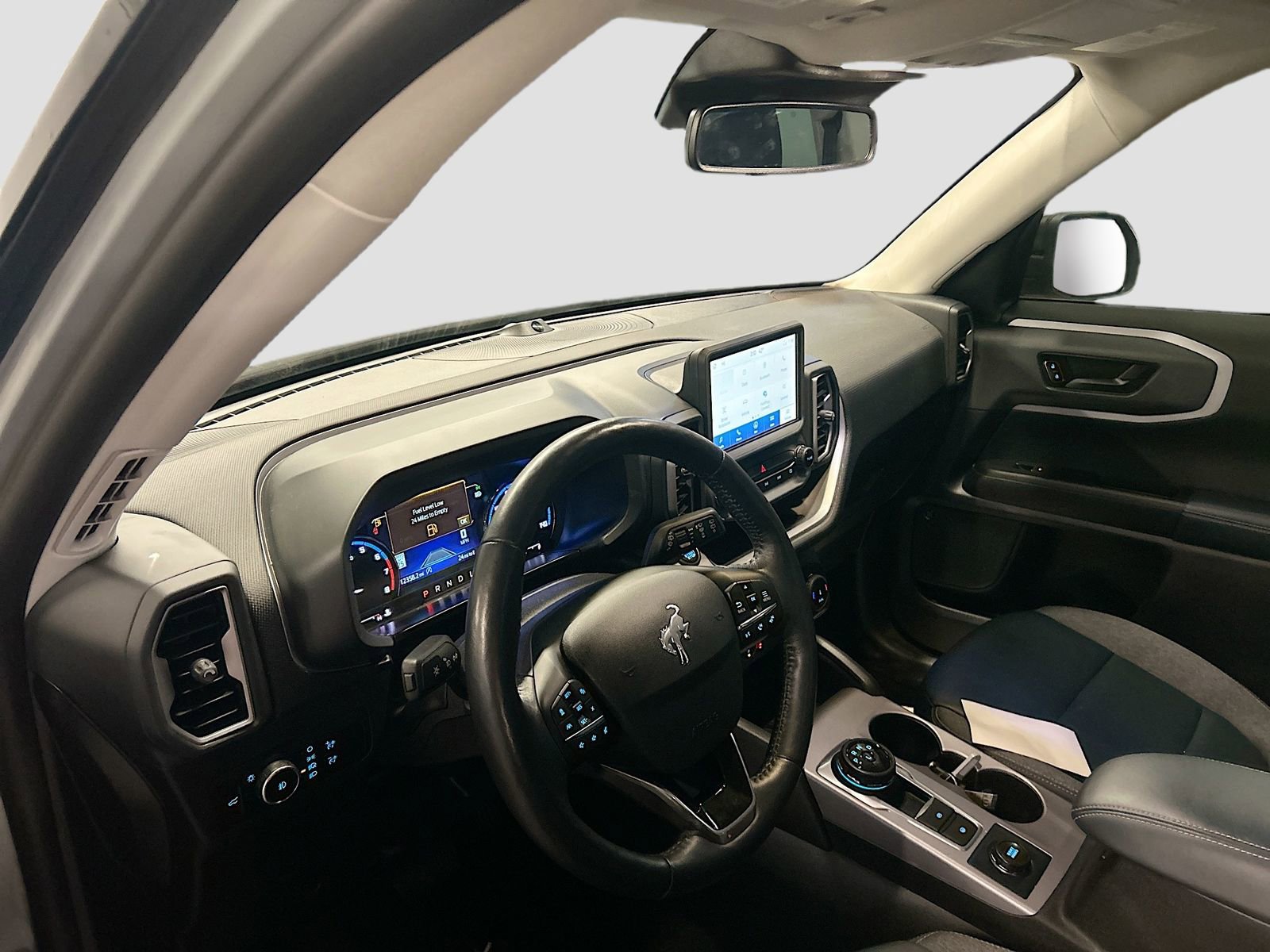 Used 2023 Ford Bronco Sport Outer Banks w/ Tech Package image 9