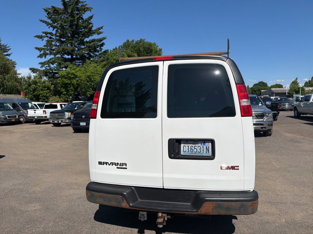 Used 2016 GMC Savana 2500 RWD image 5