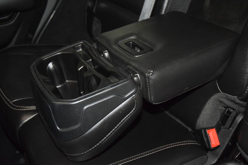 Used 2021 Jeep Wrangler Unlimited Sahara w/ Safety Group AWD/4WD image 37