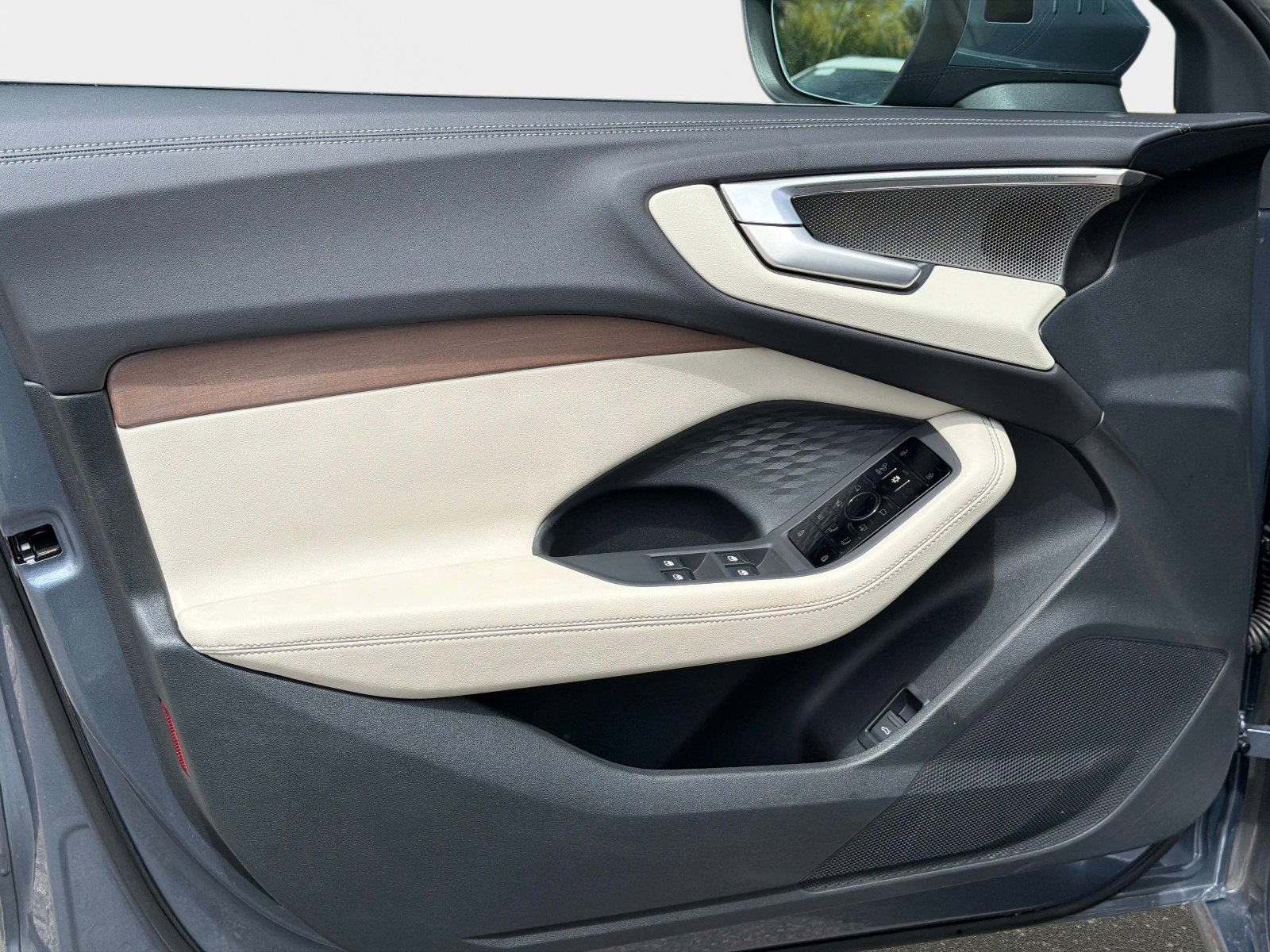 Used 2025 Audi A5 2.0T Premium Plus image 33