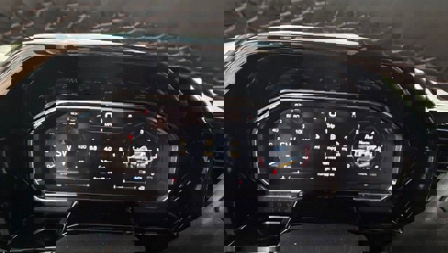 New 2026 GMC Sierra 3500 SLT w/ SLT Convenience Package image 10