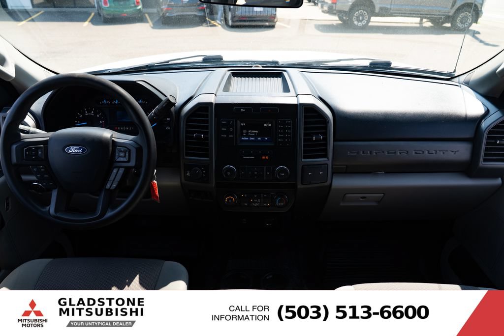 Used 2019 Ford F250 XL w/ Power Equipment Group AWD/4WD image 9