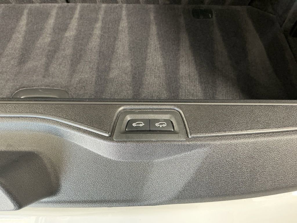 Certified 2024 BMW X7 xDrive40i image 32