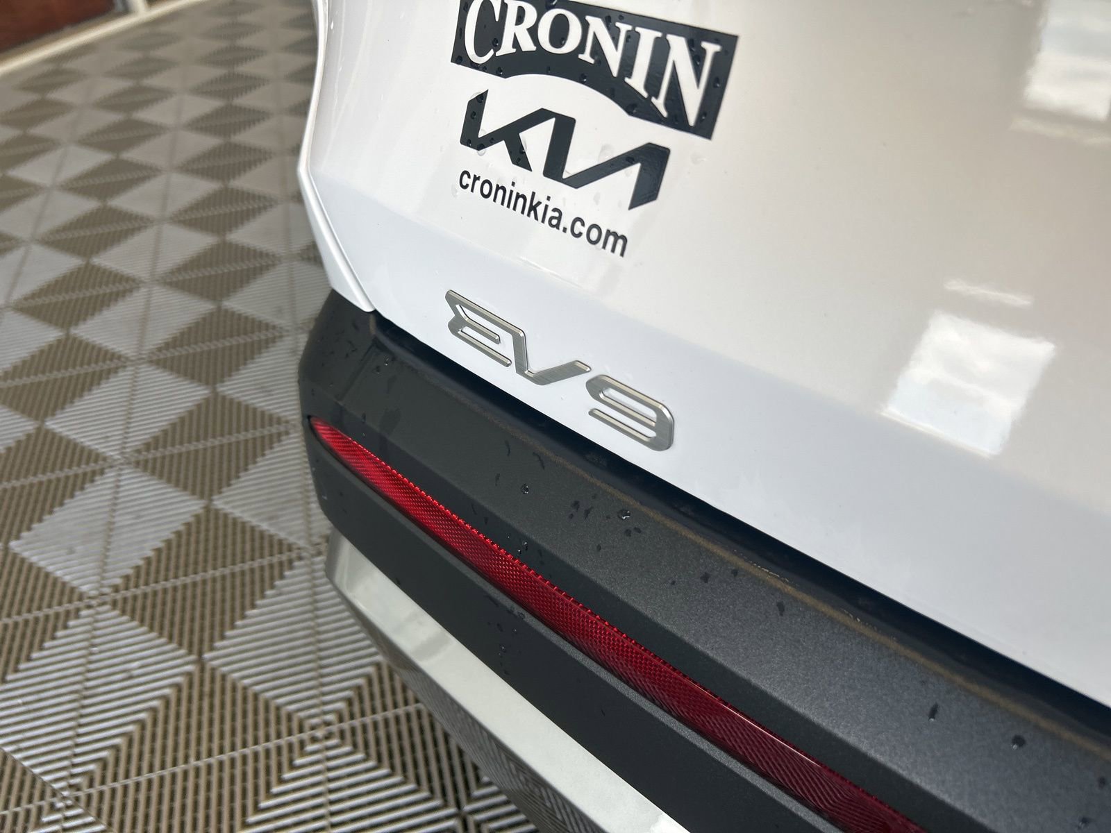 New 2026 Kia EV9 Wind image 7