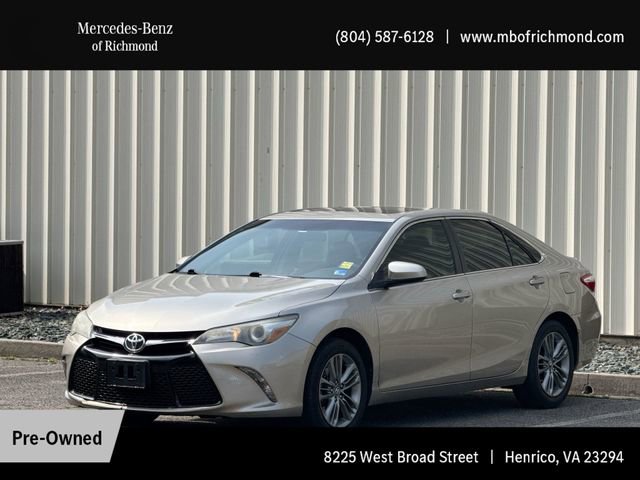 Used 2017 Toyota Camry SE w/ Moonroof Package video 1