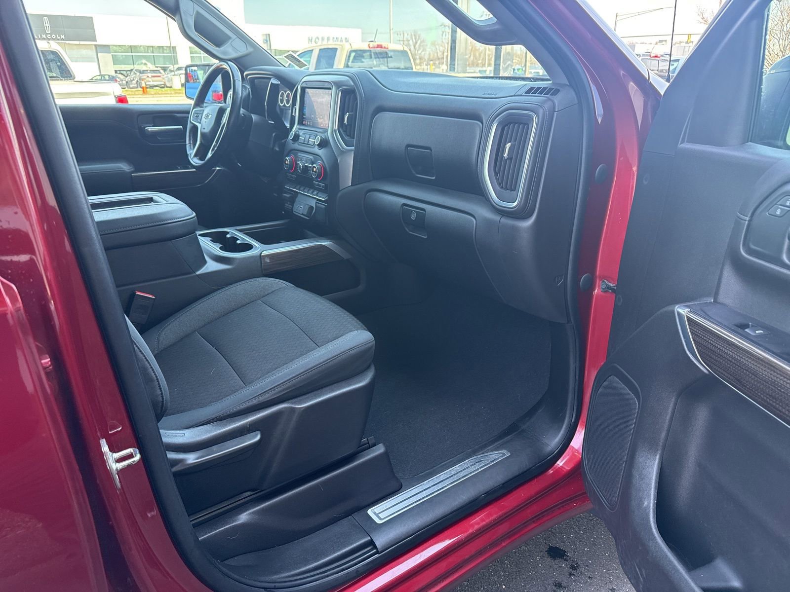 Used 2019 Chevrolet Silverado 1500 RST w/ All-Star Edition AWD/4WD image 29