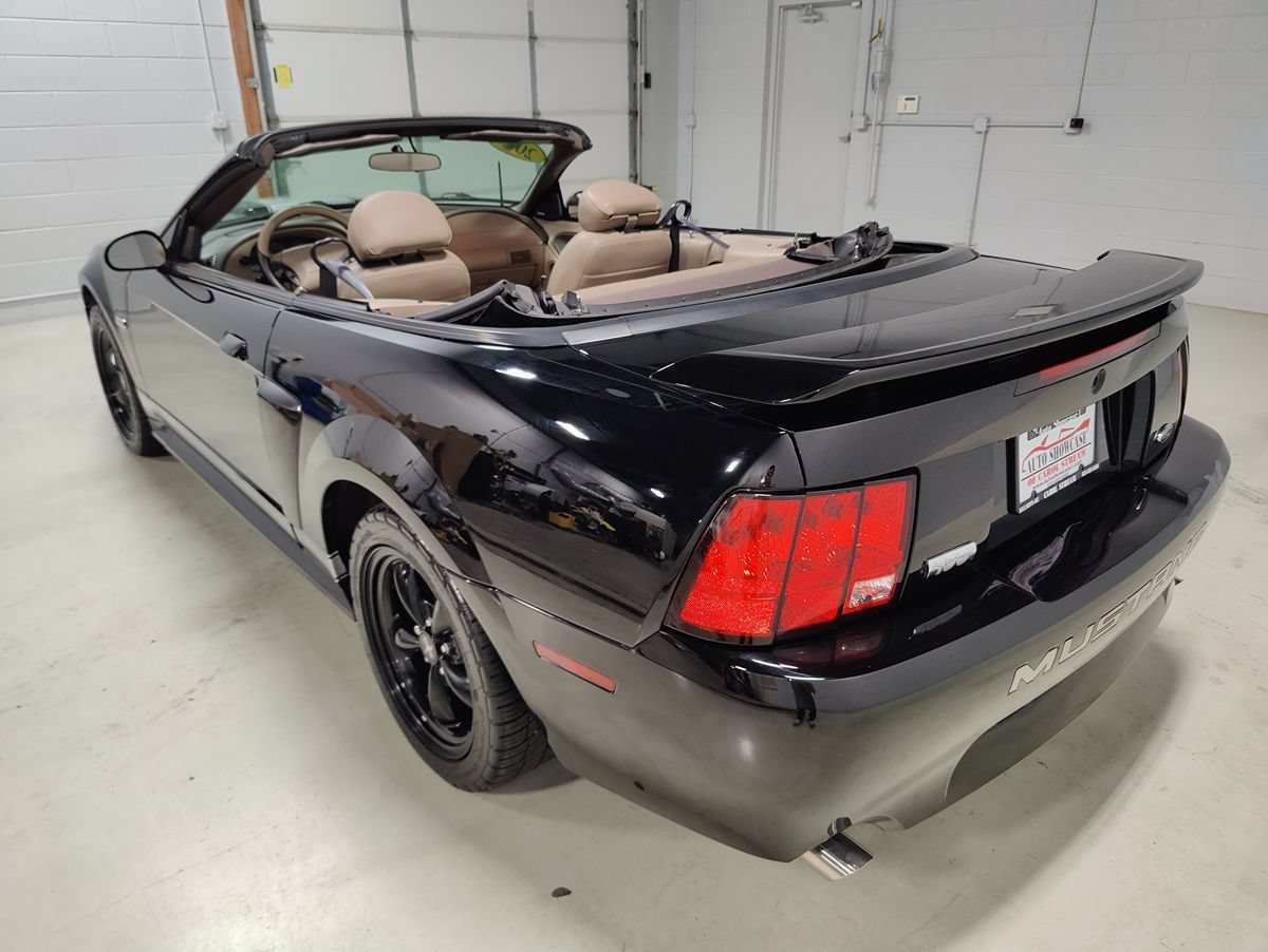 Used 2003 Ford Mustang GT Premium RWD image 25