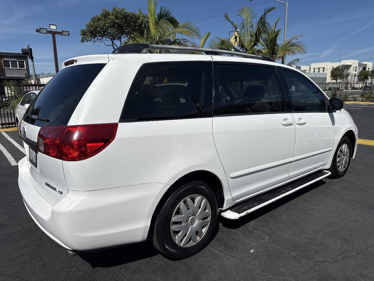 Used 2006 Toyota Sienna CE FWD image 5