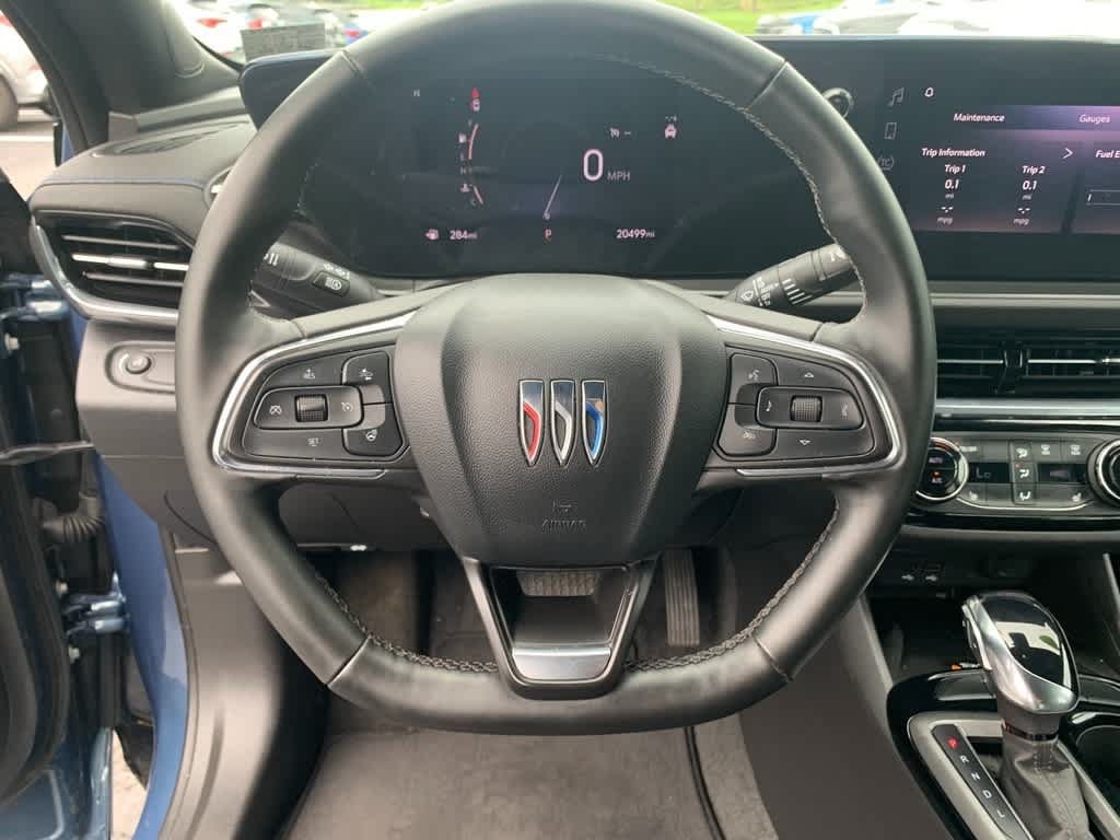 Used 2025 Buick Envista Sport Touring w/ Convenience I Package FWD image 20