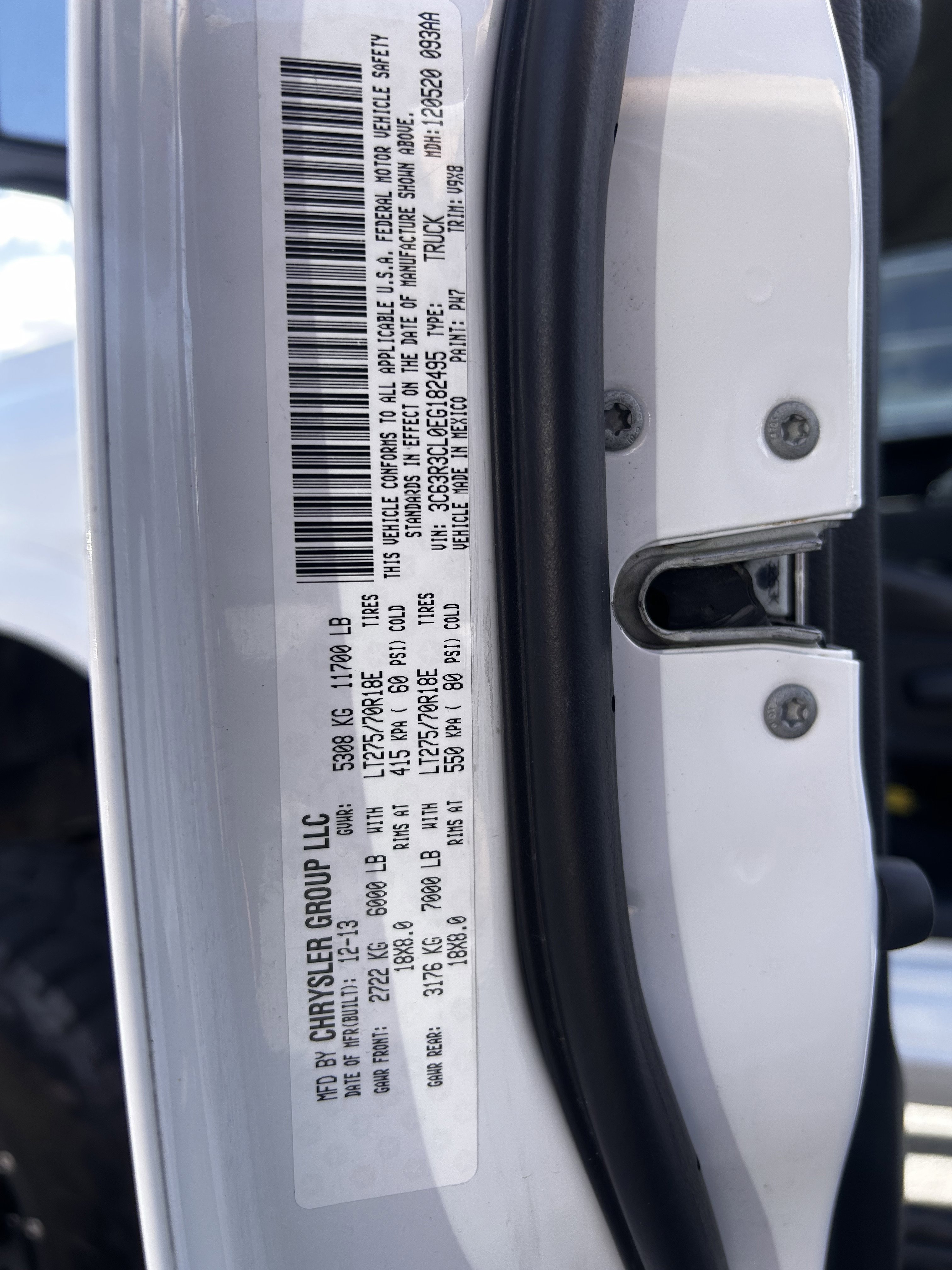 Used 2014 RAM 3500 Tradesman w/ Chrome Appearance Group image 30