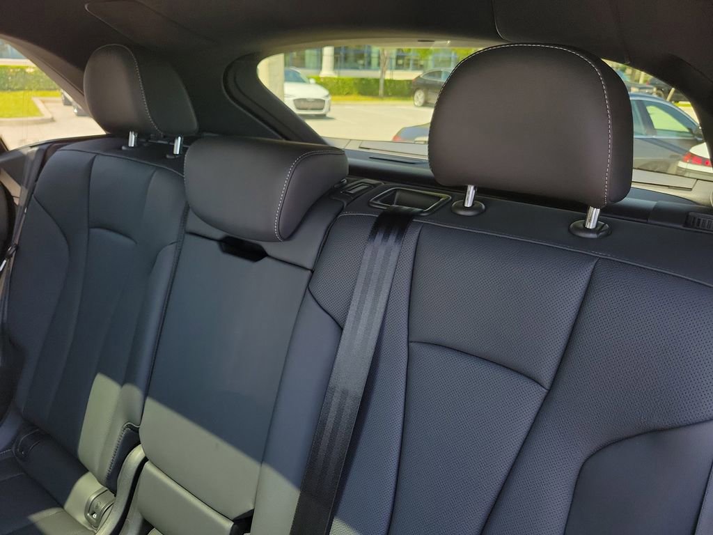 New 2026 Audi Q8 Premium Plus image 27