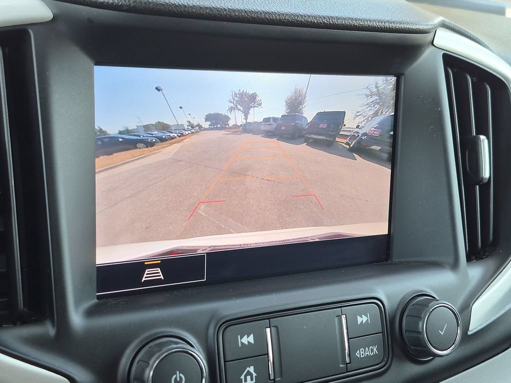 Used 2023 GMC Terrain SLT FWD image 28