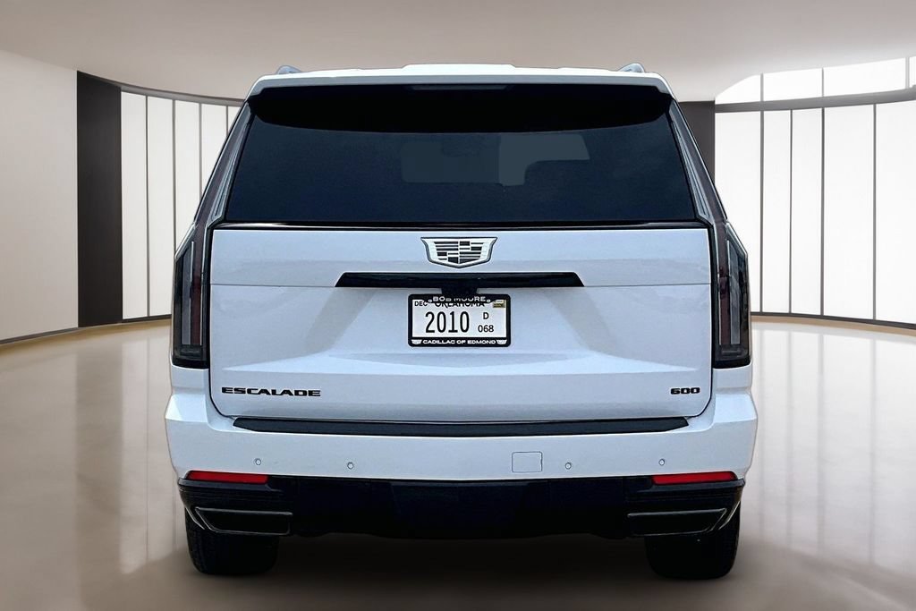 New 2026 Cadillac Escalade ESV Platinum Sport w/ LPO, ONYX Package AWD/4WD image 4