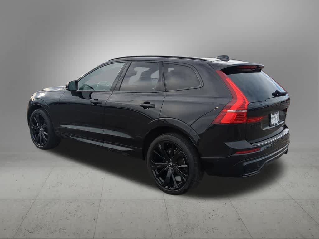 Used 2025 Volvo XC60 B5 Ultra w/ Protection Package Premier AWD/4WD image 4