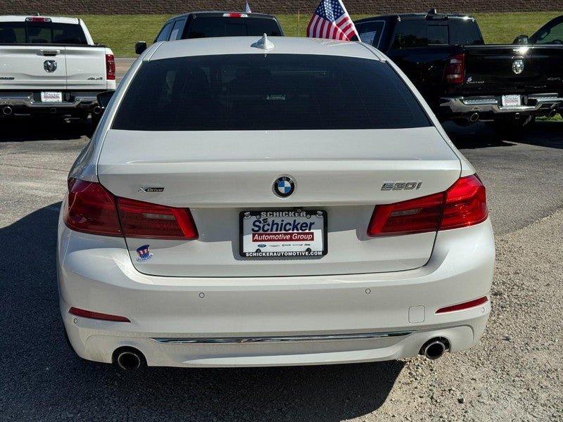 Used 2018 BMW 530i xDrive AWD/4WD image 4