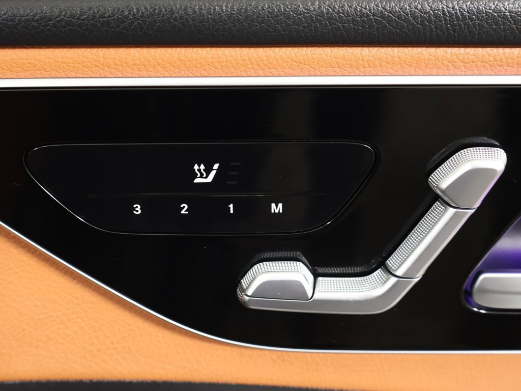 Used 2023 Mercedes-Benz C 300 4MATIC Sedan image 33