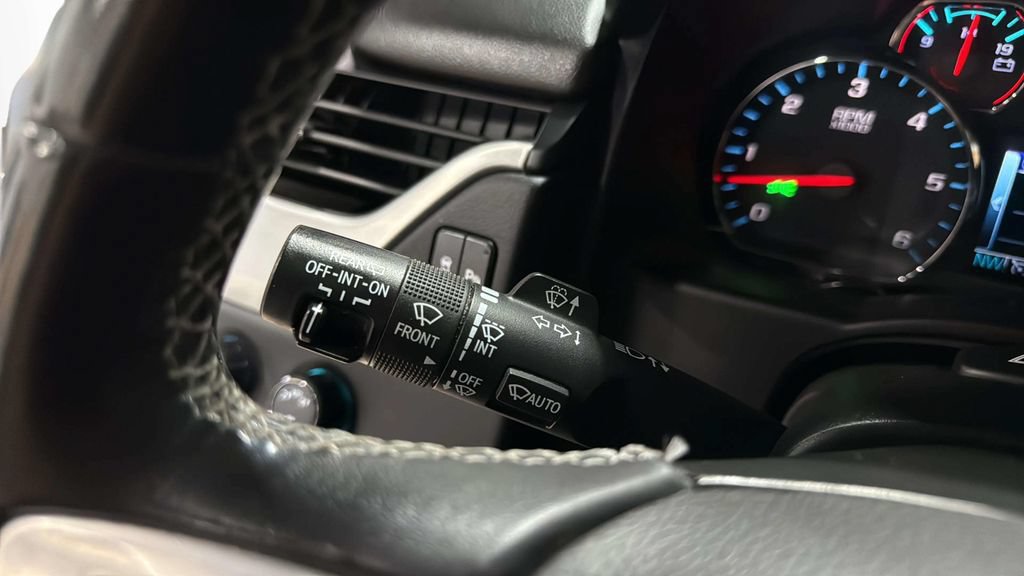 Used 2020 GMC Yukon SLE AWD/4WD image 33