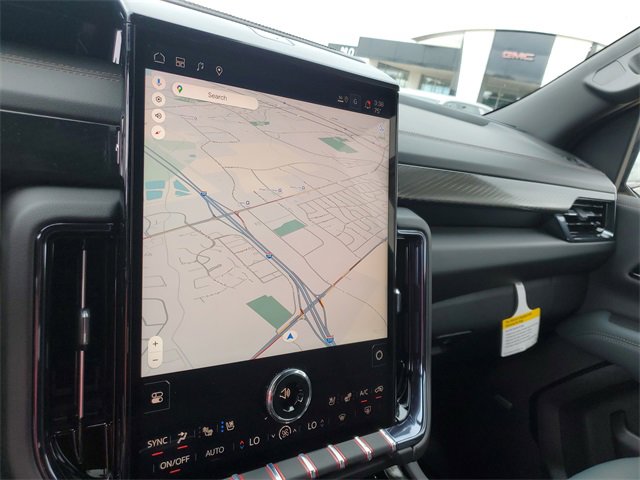 New 2025 GMC Yukon AT4 w/ AT4 Premium Plus Package image 17