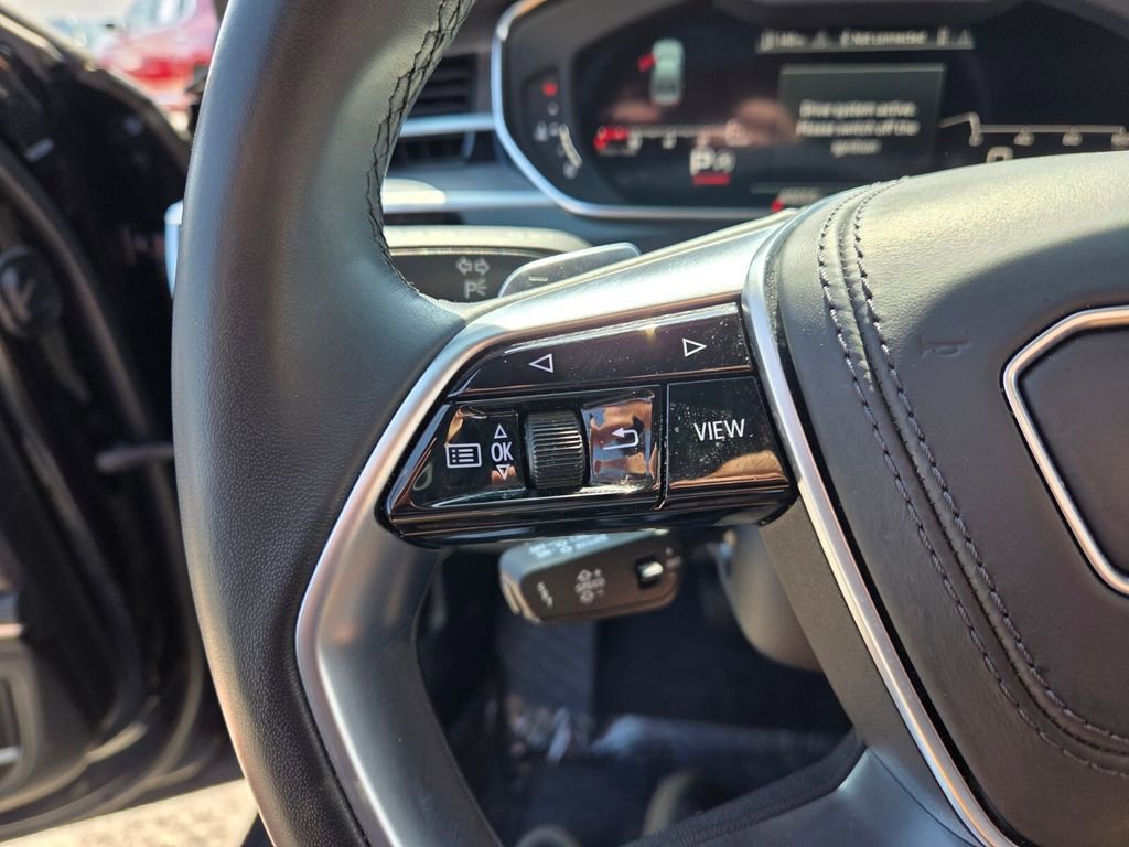 Used 2023 Audi A8 L 3.0T image 33