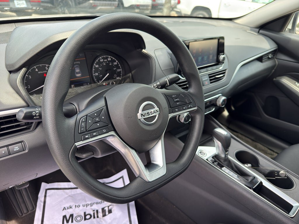 Used 2022 Nissan Altima 2.5 S FWD image 32