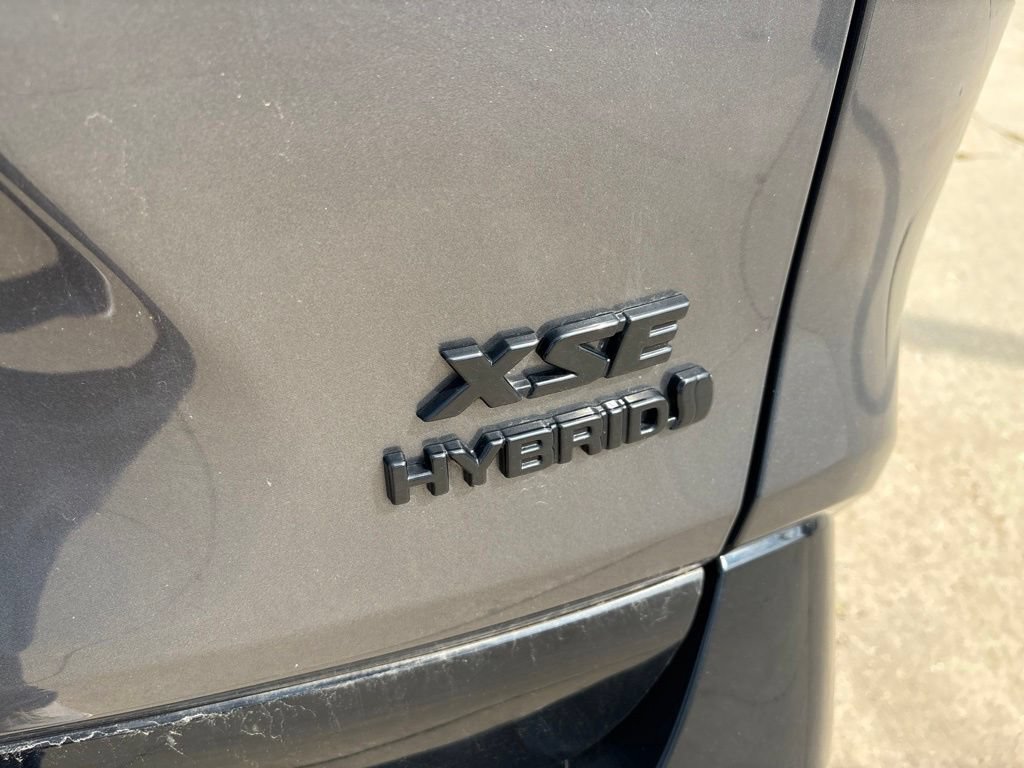 Used 2024 Toyota RAV4 XSE w/ Weather Package AWD/4WD image 25