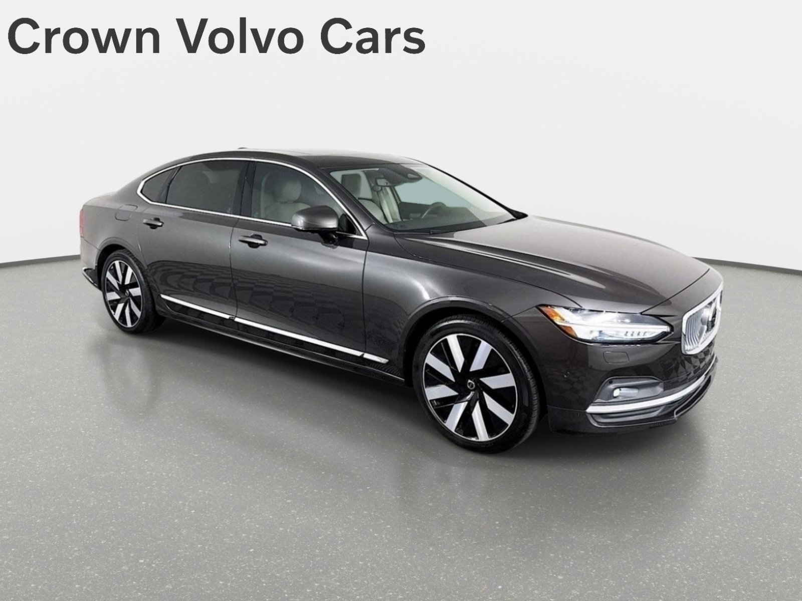 Used 2023 Volvo S90 B6 Plus AWD/4WD image 4