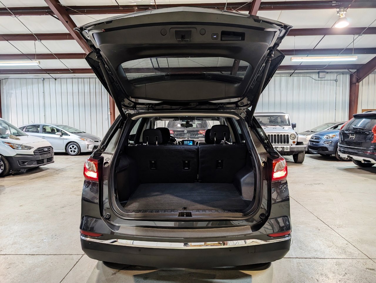 Used 2018 Chevrolet Equinox LT image 20