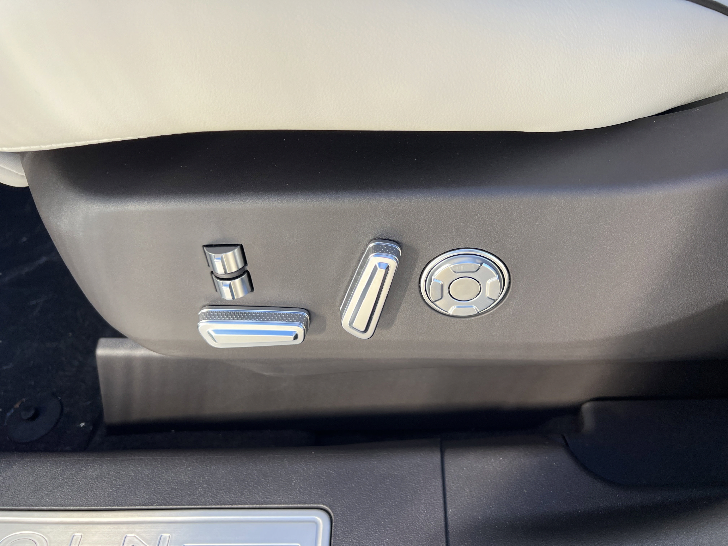 New 2026 Lincoln Nautilus Black Label AWD/4WD image 26