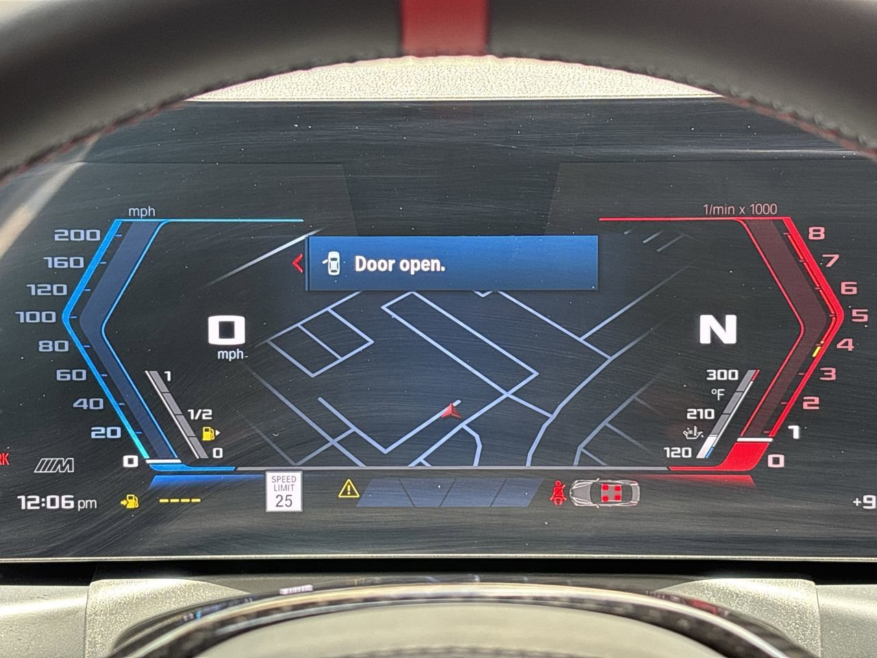 Used 2025 BMW M4 Coupe RWD image 30