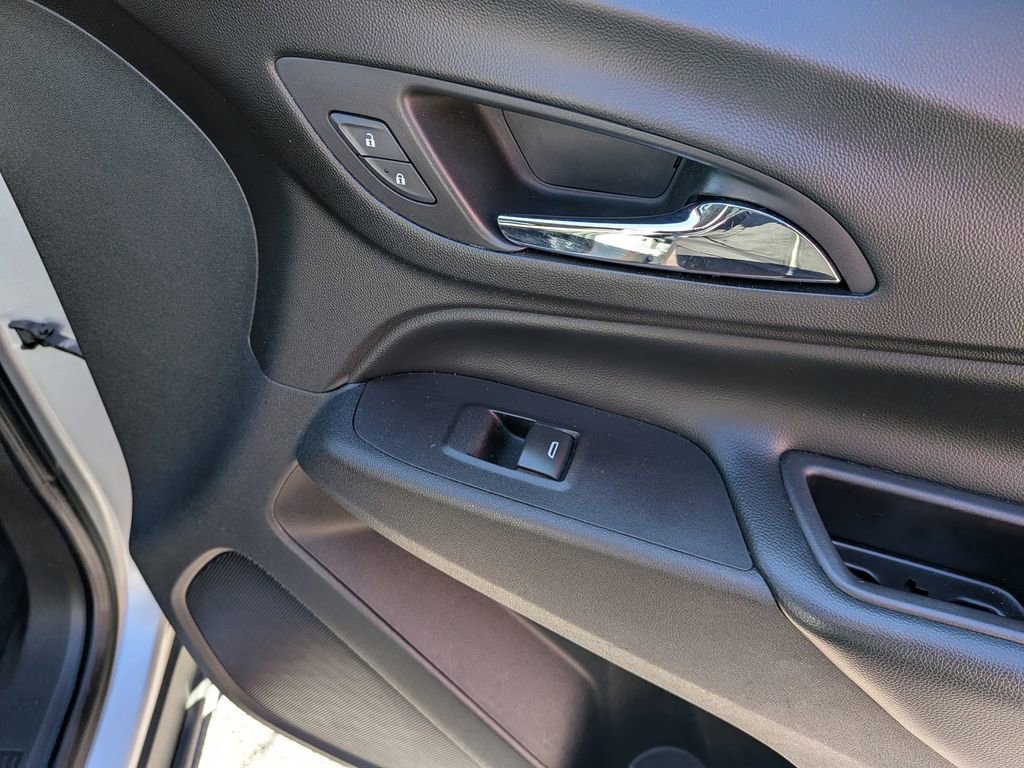 Used 2020 Chevrolet Equinox LT image 26