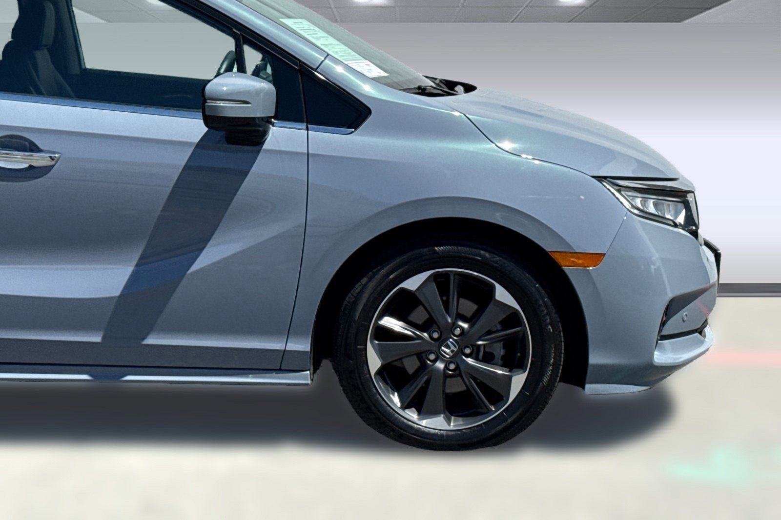 Used 2023 Honda Odyssey Elite image 37