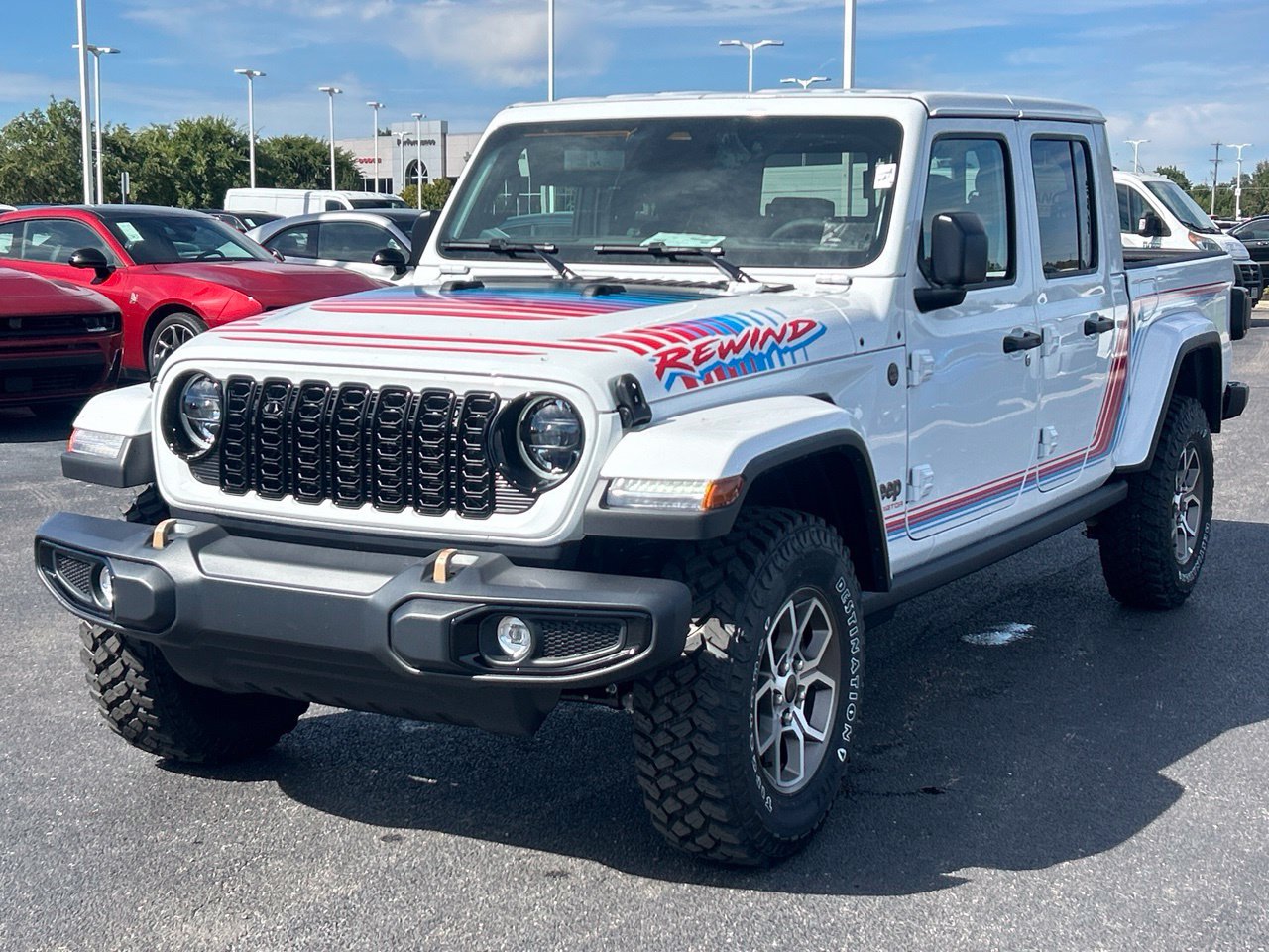 New 2026 Jeep Gladiator Sport AWD/4WD image 7