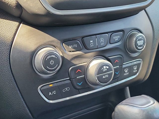 Used 2022 Jeep Cherokee Latitude Lux AWD/4WD image 27