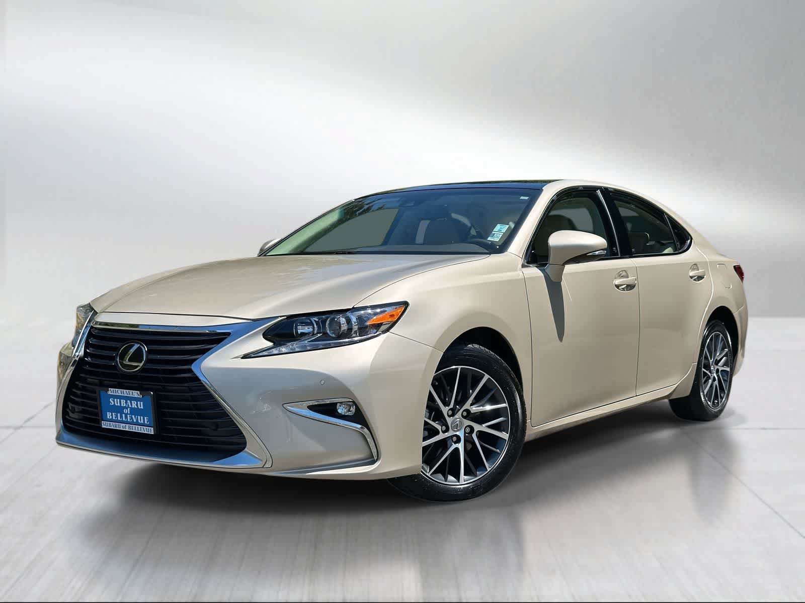 Used 2017 Lexus ES 350 w/ Navigation System Package