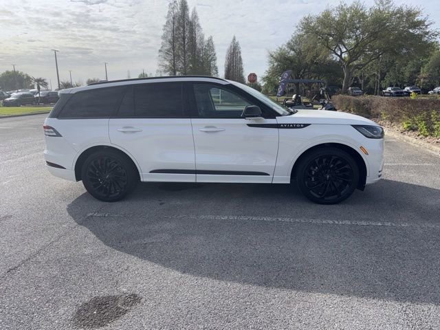 Used 2025 Lincoln Aviator Reserve w/ Luxury Package image 5