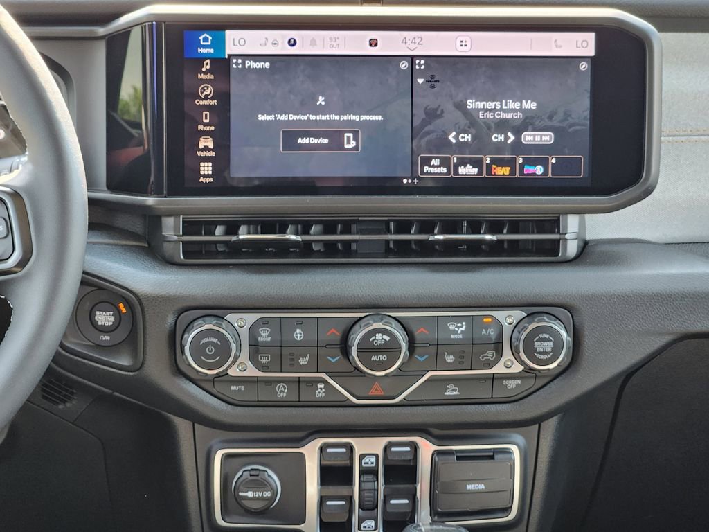 New 2025 Jeep Gladiator Sport AWD/4WD image 11