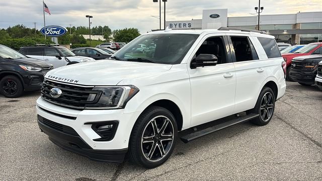 Used 2020 Ford Expedition Limited w/ Equipment Group 303A AWD/4WD image 2