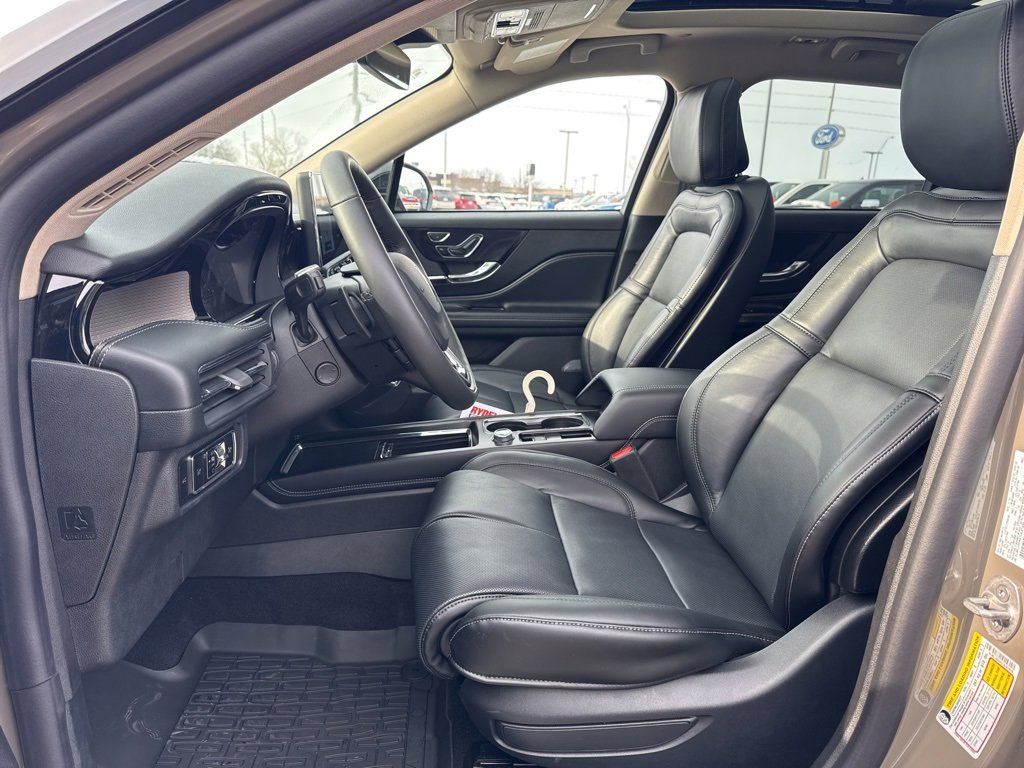 New 2026 Lincoln Corsair Reserve image 5