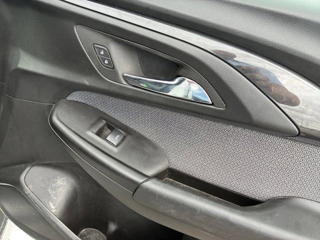 Used 2023 Chevrolet TrailBlazer LT FWD image 14