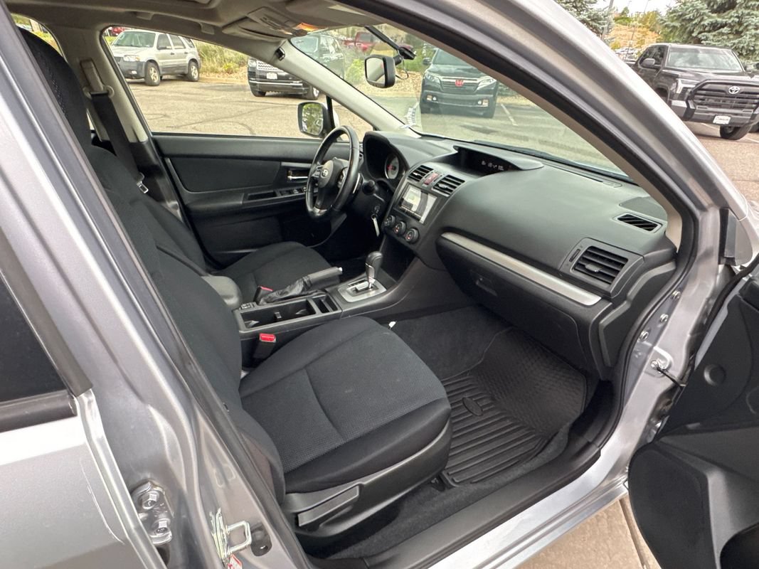 Used 2013 Subaru Impreza 2.0i Premium AWD/4WD image 16