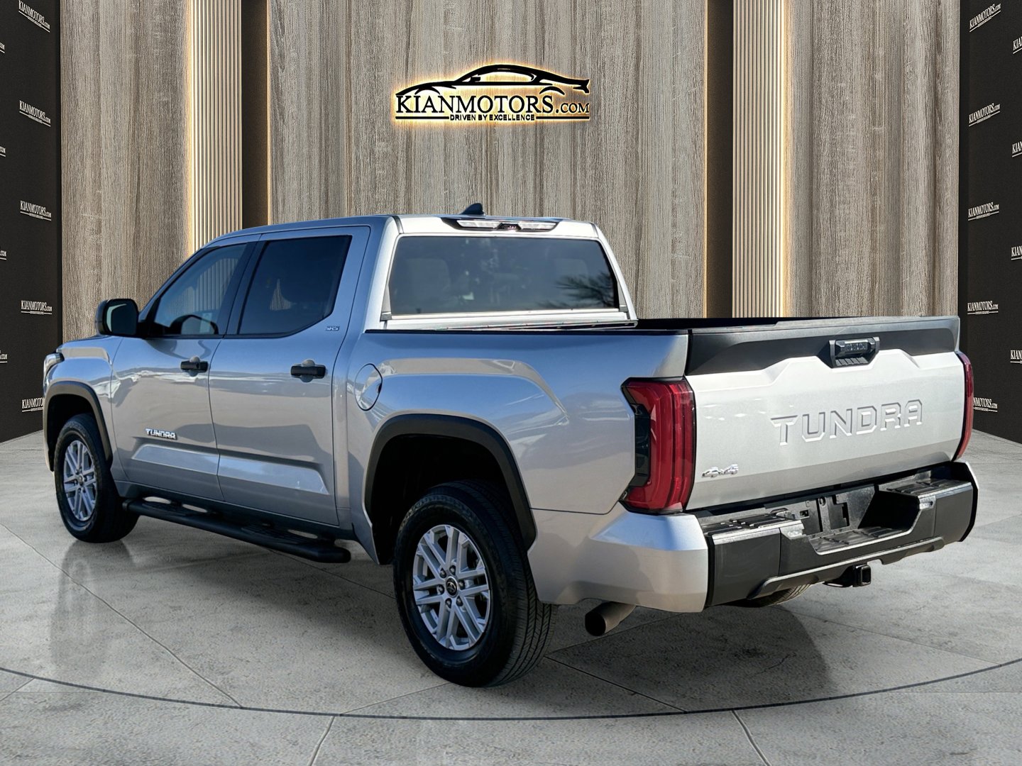 Used 2022 Toyota Tundra SR5 image 5