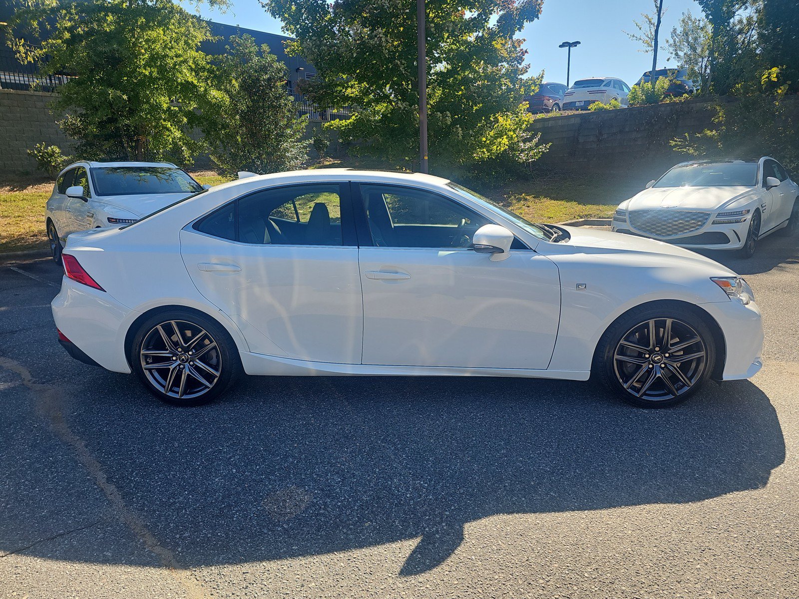 Used 2016 Lexus IS 200t RWD image 4