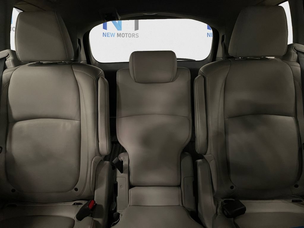 Used 2018 Honda Odyssey EX-L image 13
