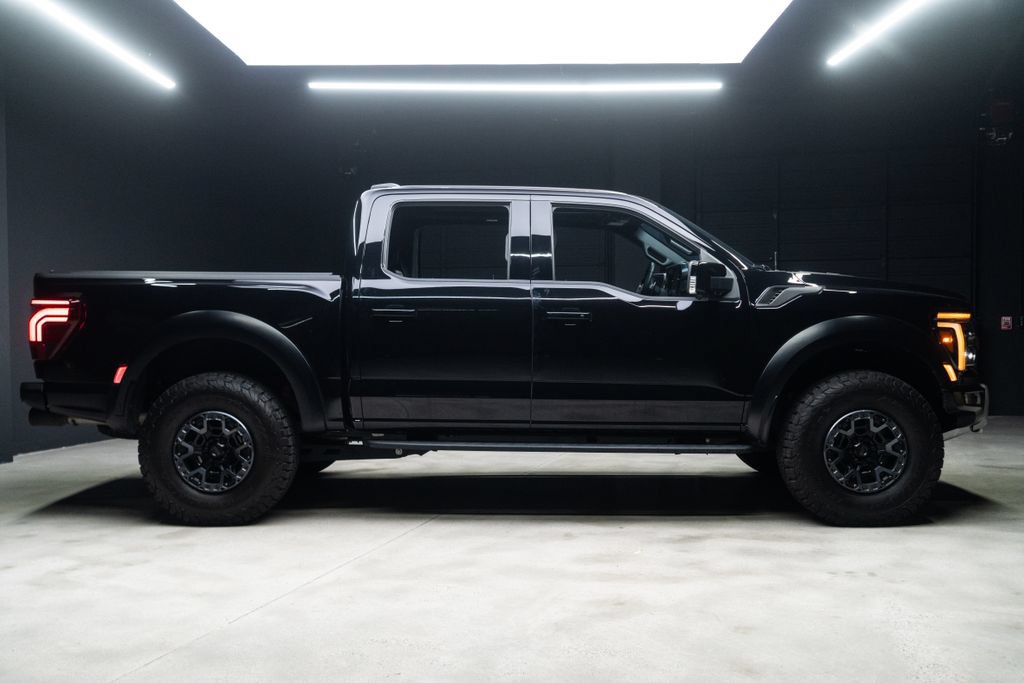 Used 2025 Ford F150 Raptor AWD/4WD image 10