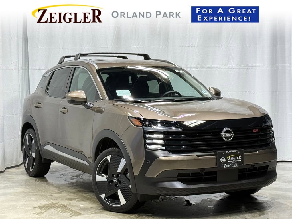 Certified 2025 Nissan Kicks SR image 1