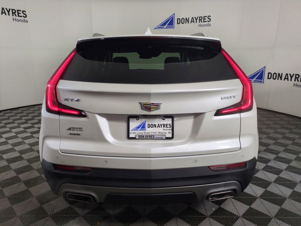 Used 2019 Cadillac XT4 Premium Luxury image 4