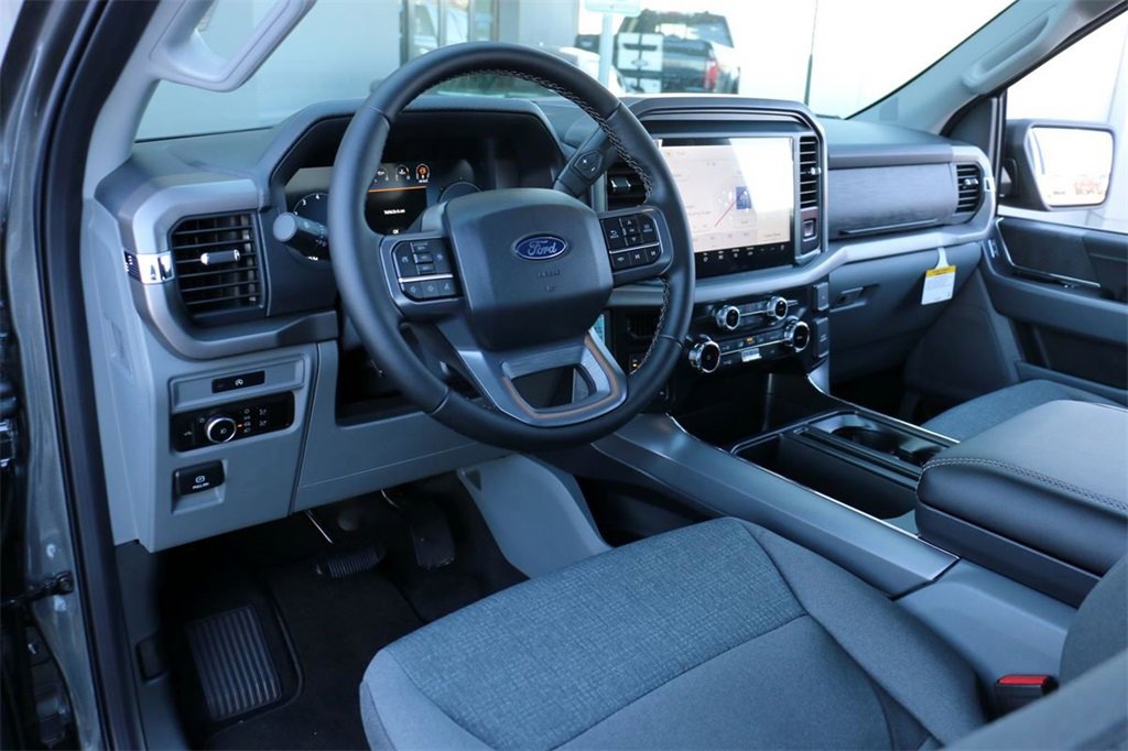 New 2025 Ford F150 XLT w/ Equipment Group 301A Standard image 15