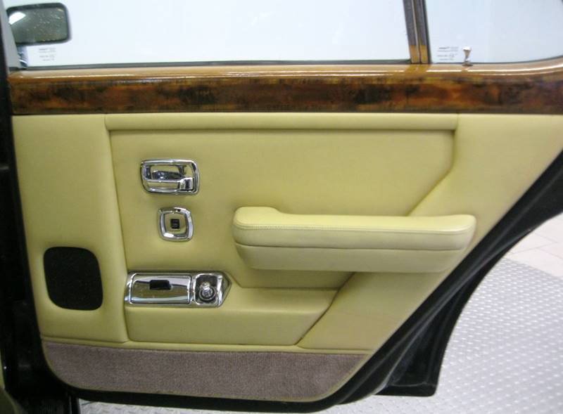 Used 1987 Bentley Turbo R RWD image 23